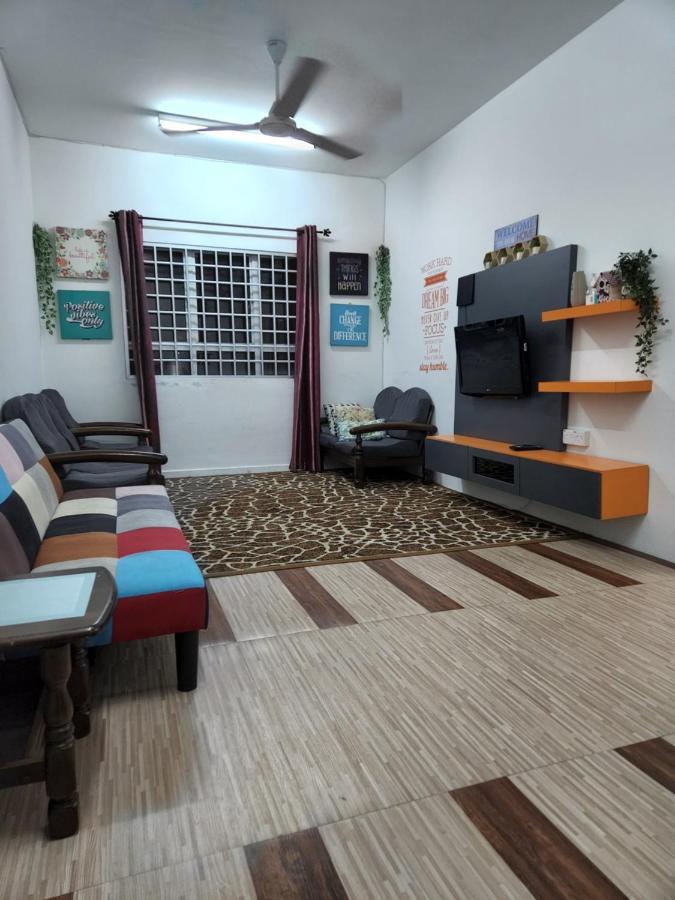 Apartment Seaview Ainee - Muslim Sahaja Kuala Terengganu